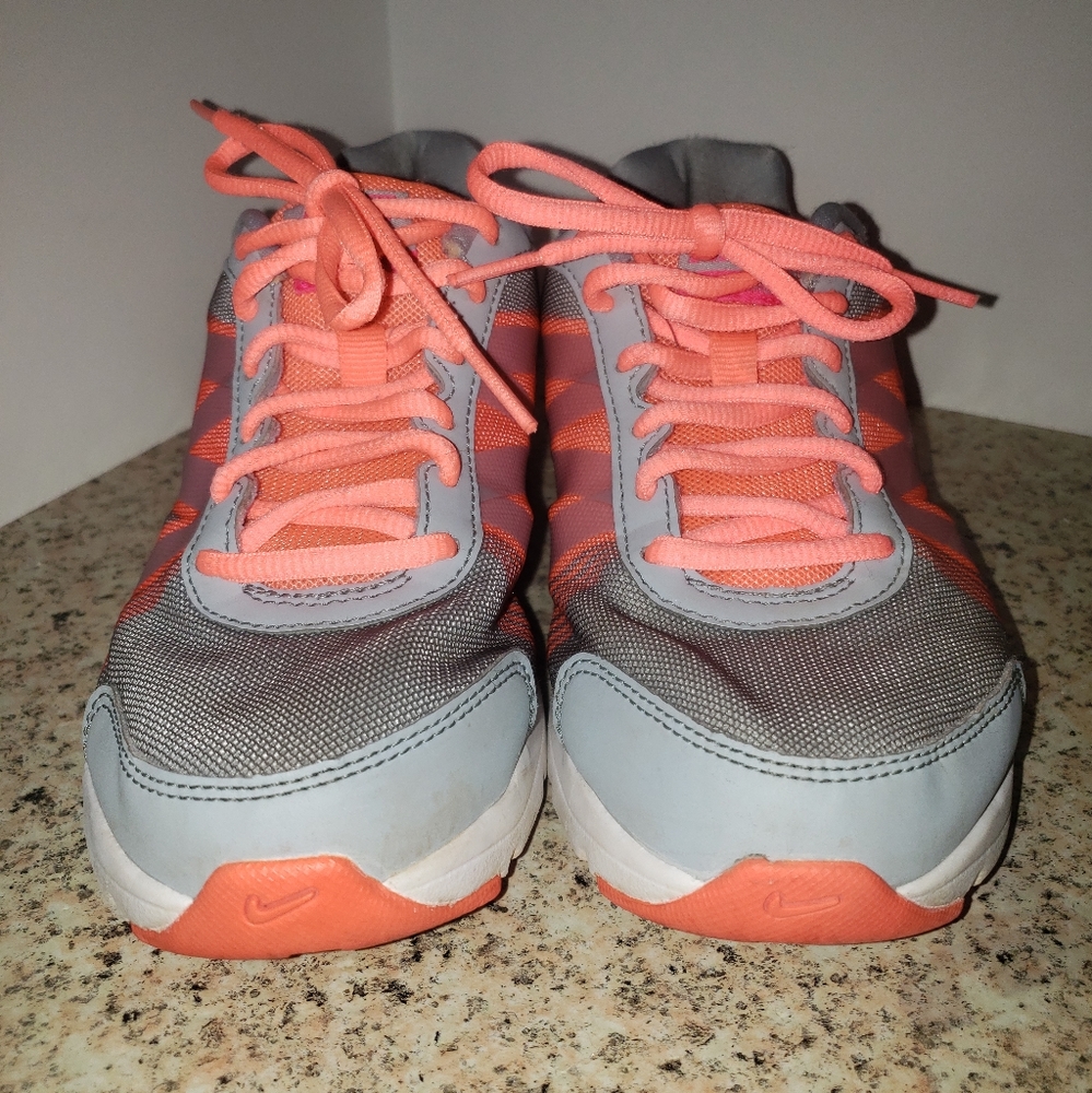 Nike Air Futurun 2s, Nearly New!